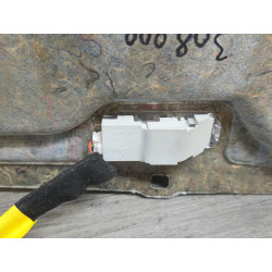 cache inferieur tableau de bord avec eclairage peugeot 308 p308 9655996080