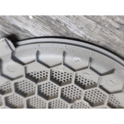 grille enceinte haut parleur RENAULT CLIO 3 8200294326