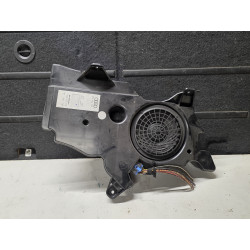 caisson basse amplificateur audi A3 seat volkswagen skoda 8P3035382 7606500216
