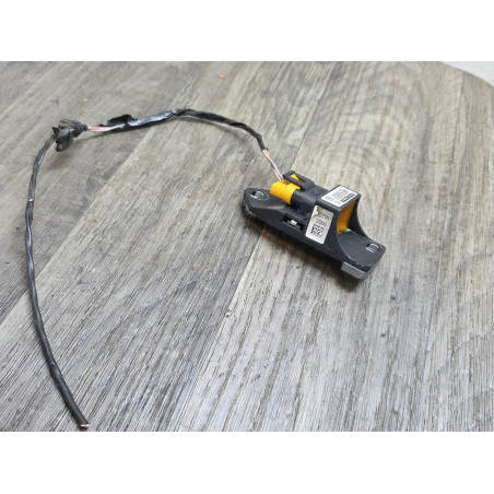 contacteur de choc capteur de collision renault megane scenic 1  8200082994A 550895400