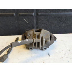 etrier avant gauche citroen C4 peugeot 308 p308