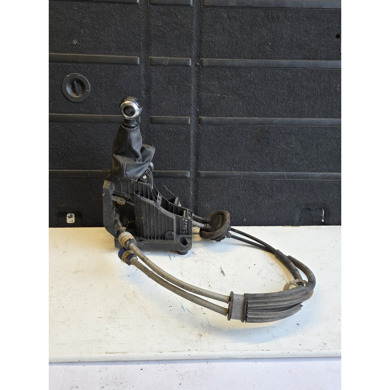 commande levier selecteur de vitesse peugeot RCZ 3008 citroen C4 DS3 9675598180 119174242