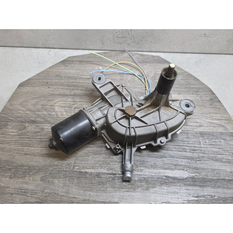 moteur essui glace avant droit citroen picasso 53042446