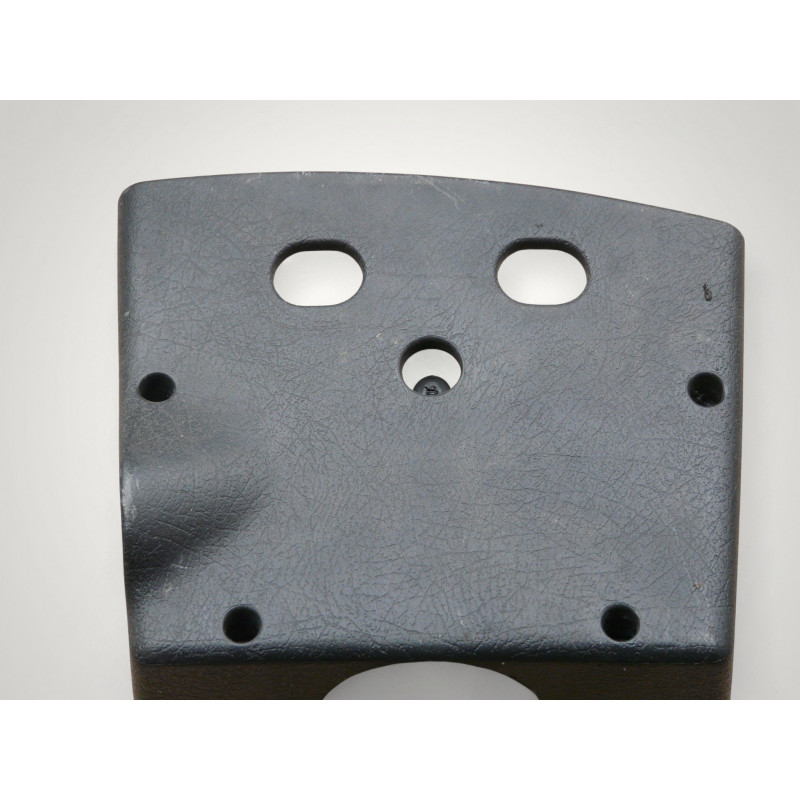 ccache colonne direction plastic inferieur citroen AX 9605836177