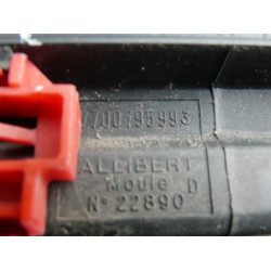Baguette décorative arrière droit Renault Clio I Phase I Société (1991-1994)  7700795993