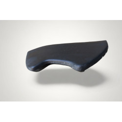 cache plastic lateral tdb AUDI A4 V6 2.5 TDI break 2000 8D0857086