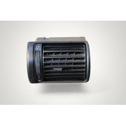 grille ventilation droit AUDI A4 8D1820901
