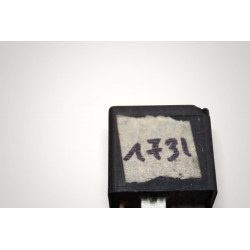 relais 100 relais de charge 12V audi volkswagen seat skoda 95VW10K705CA 7M0951253A V23136-J6-X45