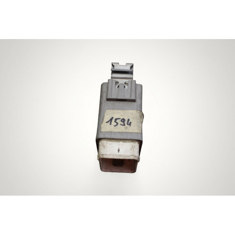 relais 12V de degivrage vitre arriere ford 92ag18d414aa 899966