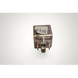 relais elco 5 broches 12V 25A  renault 7700810927