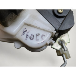 gache porte avant gauche peugeot 307 p307 9135Z0 9135N6 9135L0
