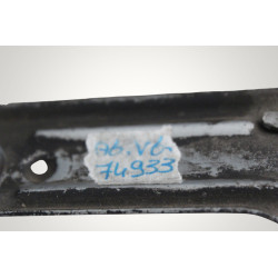 patte metal carroserie audi volkswagen v6 tdi 4B0809766