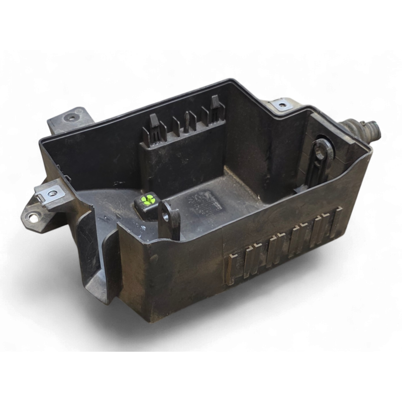 bac plastic rangement emplacement relais fusible alfa romeo 159 2.4 jtdm  60699388