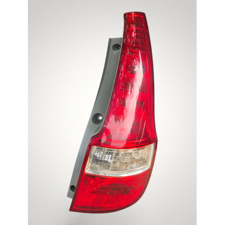 feu arriere droit Hyundai I30 92402-2R1