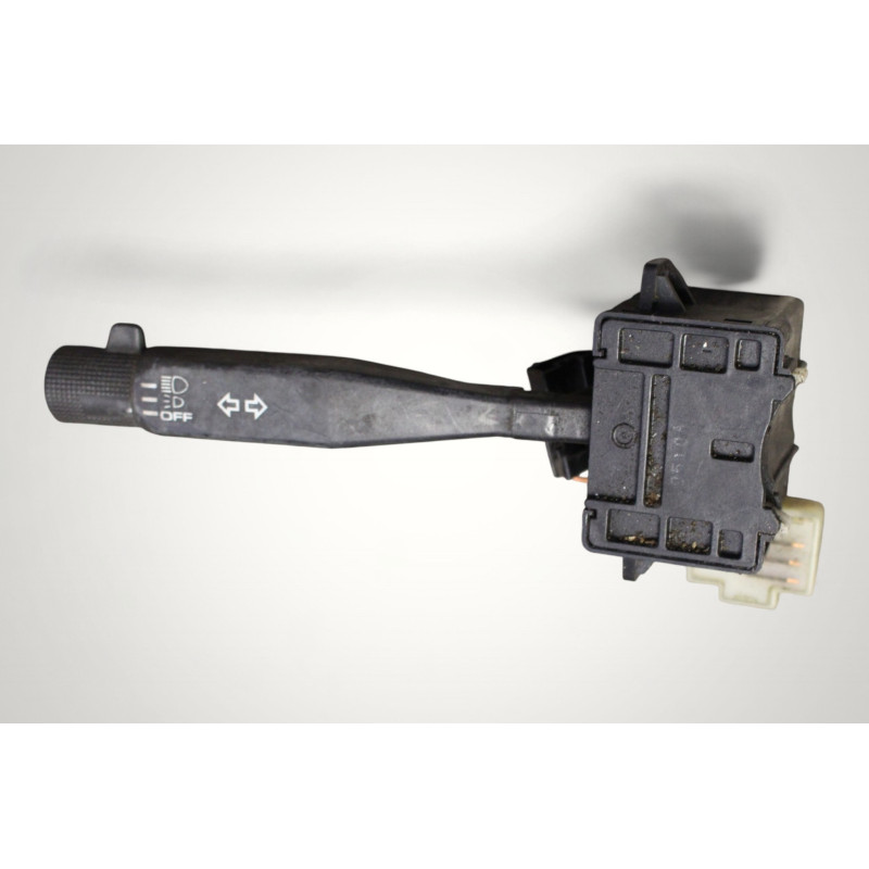 commodo phare clignotant nissan sunny 25540-D4500 25540-D4500