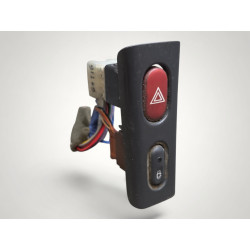 bouton warning et fermeture centralise renault laguna 1 7700822955