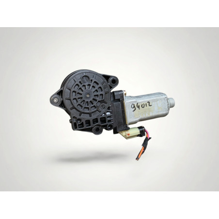 moteur leve vitre electrique avant droit Kia cerato 82460-2F000