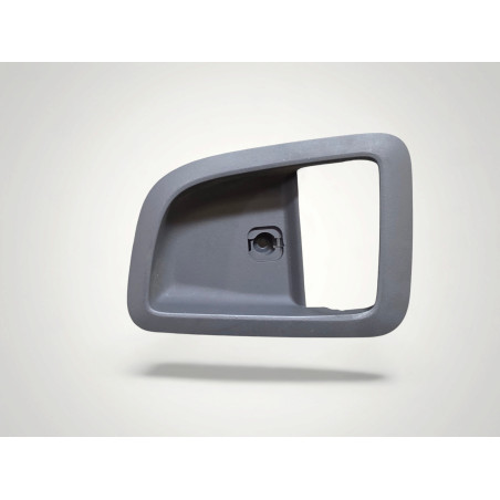 cache plastic contour encadrement de poignee arriere gauche KIa cerato 83611-2F000LH2