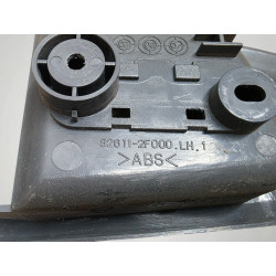 cache plastic contour encadrement de poignee avant gauche KIa cerato 82611-2F000LH1