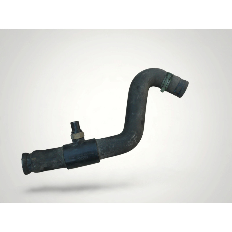 durite de refroidissement superieur de radiateur avec sonde de tempearture renault safrane 7700854448 7700782503