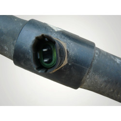 durite de refroidissement superieur de radiateur avec sonde de tempearture renault safrane 7700854448 7700782503