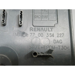 couverle porte boite a fusible renault kangoo 7700354227