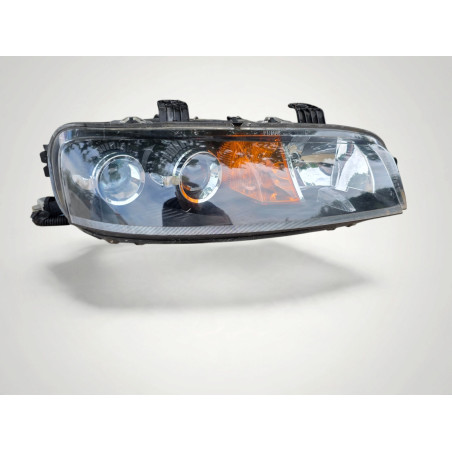 optique avant droit fiat punto 2 modele 188 89101050 0051712393 67752845
