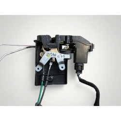 gache serrure porte avant droit Kia cerato 81320-2F010