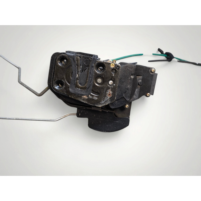 gache serrure porte avant gauche Kia cerato 81310-2F010
