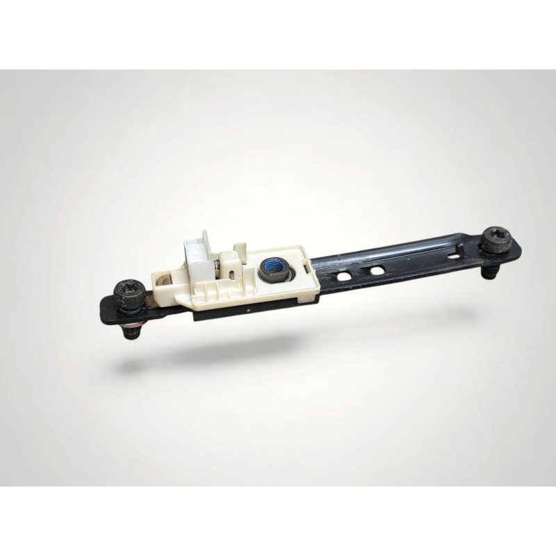 patte fixation reglage hauteur ceinture securite Kia cerato Hyundai HSS50201RL