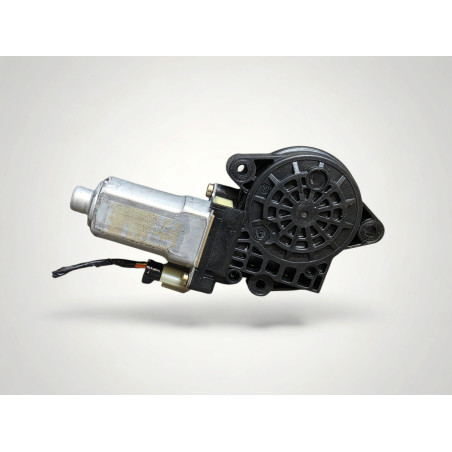 moteur leve vitre electrique avant gauche Kia cerato 82450-2F000
