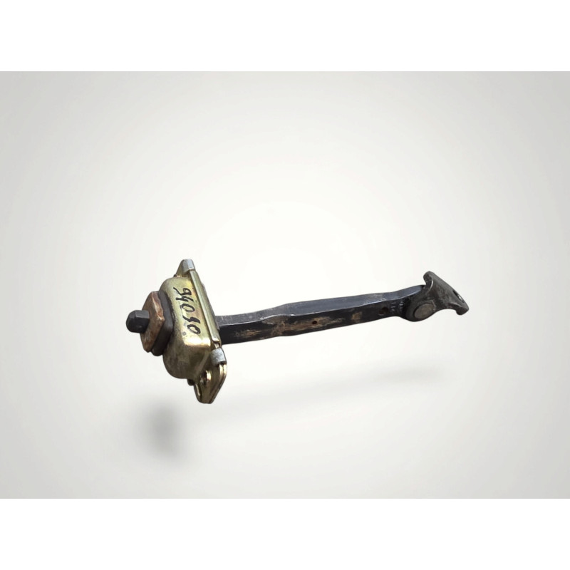 arret de porte avant droit Kia cerato Hyundai 79390-2F000
