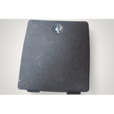 porte lateral cache coffre emplacement trousse pharmacie gauche mercedes class A w169 A1696902530