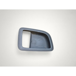 cache plastic contour encadrement de poignee arriere droit KIa cerato 83621-2F000 83621-2F000RH1