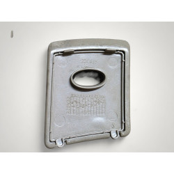 cache plastic console acces prise diagnostique divers RENAULT CLIO 3 8200469051 220418 8200407843