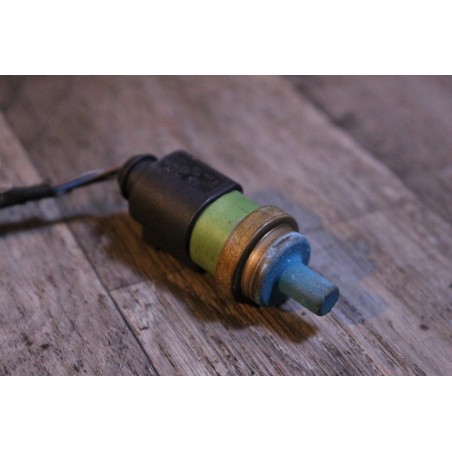 capteur sonde de temperature audi vw volkswagen seat skoda 4b0973712