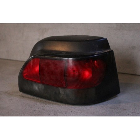 feu arriere droit renault clio 1 phase 2