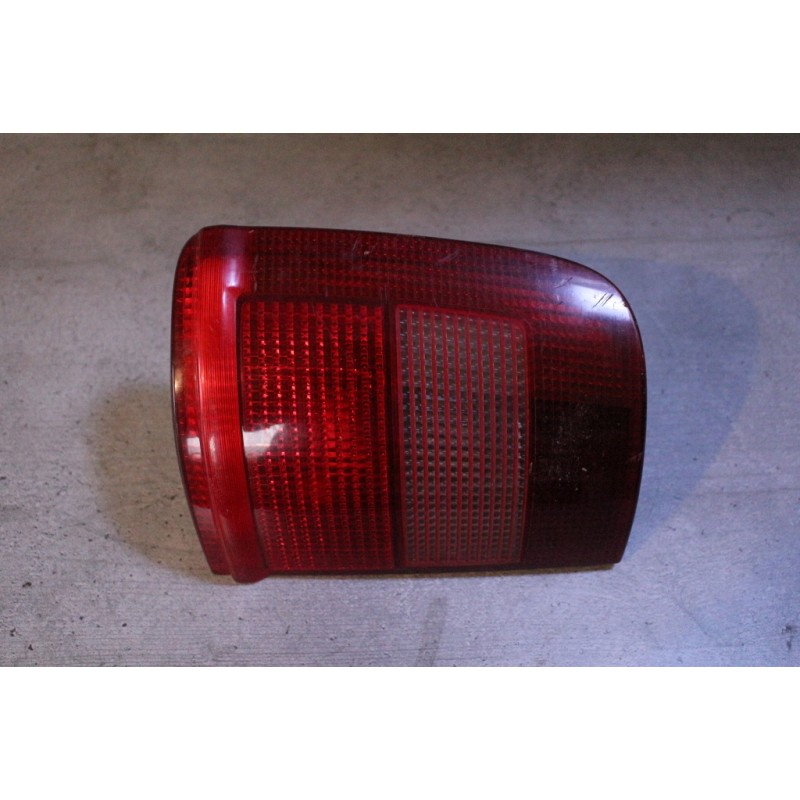 Feu Arrière Renault R19 - Marque Scintex, Droit Ou Gauche, Occasion Fonctionnel