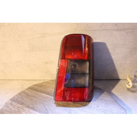feu arriere droit citroen berlingo 45050