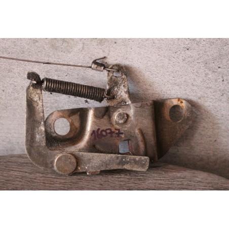 gache capot moteur  vw volkswagen audi ou nissan 100NX