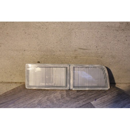 cache plastic anti brouillard clignotant gauche blanc vw volkswagen golf 3